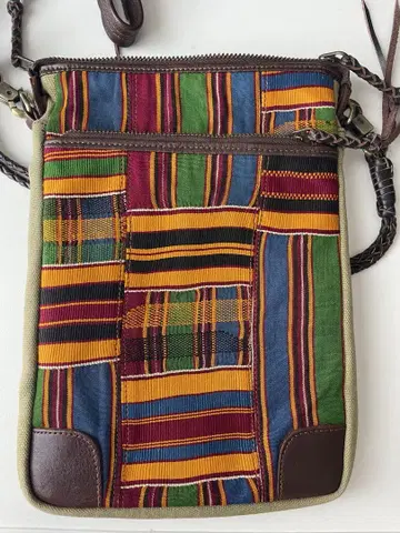 말라이카 켄테 숄더백