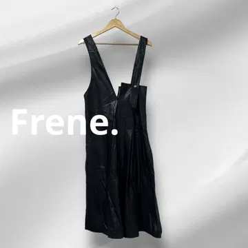 Frene. 아시메 가죽 뷔스티에 원피스 인조 가죽 플리츠 세련된 무지