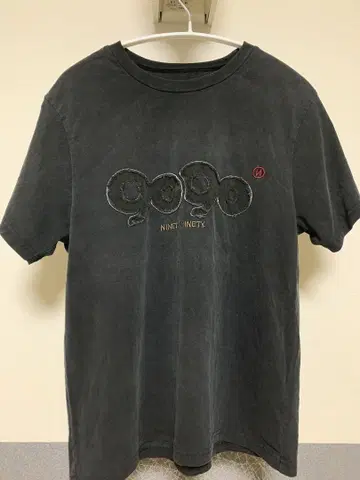 9090 블랙 티셔츠 S 사이즈 최저가 선착순.
