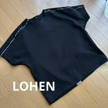 LOHEN 폼 백 디자인 티셔츠/FREE/LH22SS-CU012