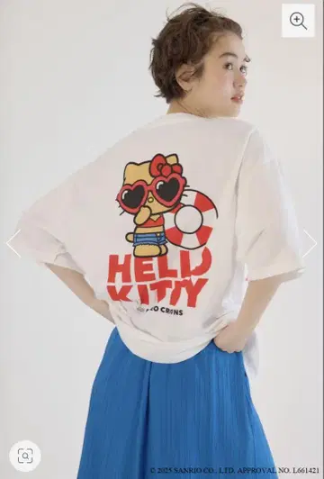 RODEO CROWNS HELLO KITTY 티셔츠 S 사이즈