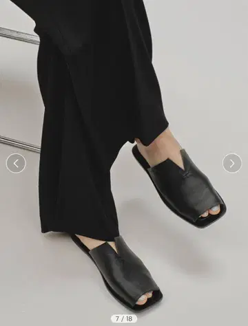 [ TODAYFUL ] Leather Slit Sandals