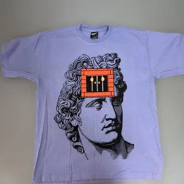 Obey T-shirt