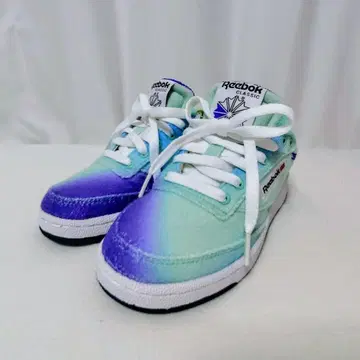[ 스니커즈 ] Reebok 다니엘 문 Club C 클럽 C 23cm