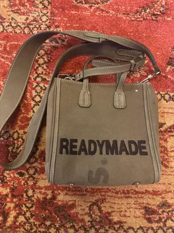 READYMADES 숄더백