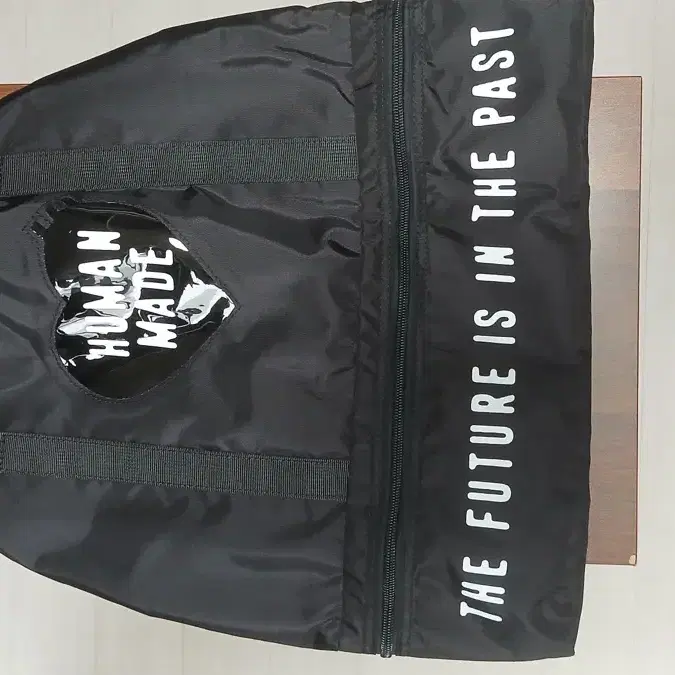 HUMAN MADE | 휴먼메이드 Human Made Crossbody Bag Military HUMAN MADE | 휴먼메이드 Human Made Crossbody Bag Military