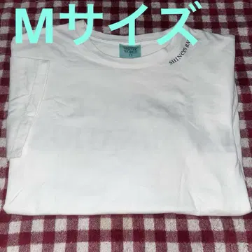 SHINee WORLD VI 티셔츠 M 사이즈