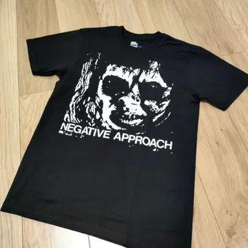 [초희귀] NEGATIVE APPROACH SWAG 티셔츠 S 블랙