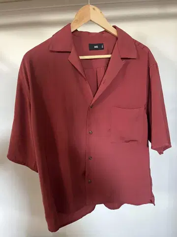 HARE 오픈 카라 셔츠
