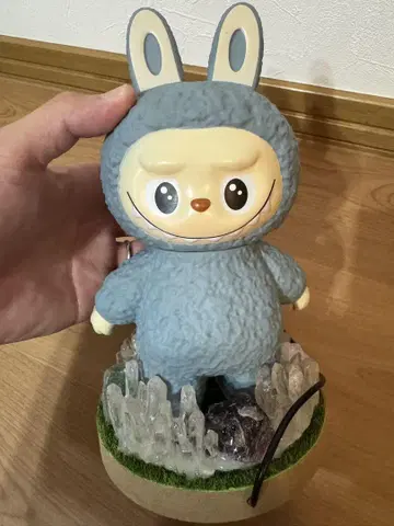빛나는 라부부 저금통 그레이