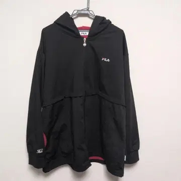 FILA 후드 부착 블랙 플리스 자켓