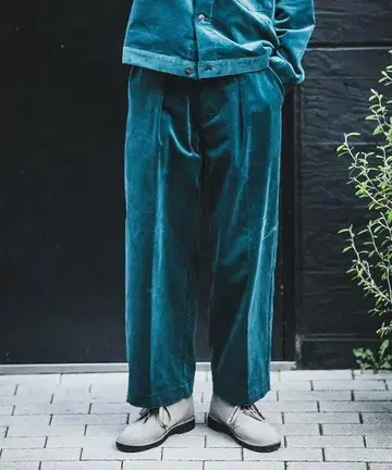 URBAN RESEARCH UR TECH 10W 코듀로이 턱 팬츠 L