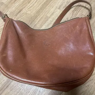 IL BISONTE 일비종떼 브라운 바디백 숄더백