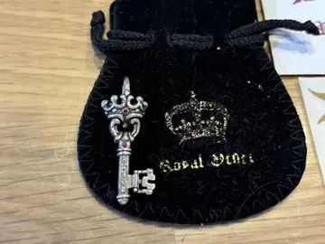 [ 로얄오더 ] SMALL KEY 펜던트 다이아몬드 루비