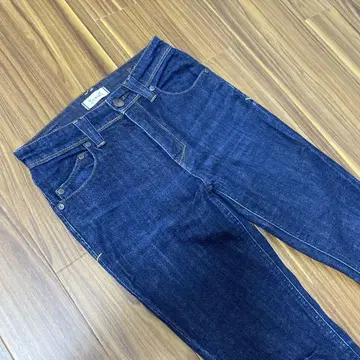 [새상품급] 야누크 데님 팬츠 루스 다크 네이비 23 YANUK