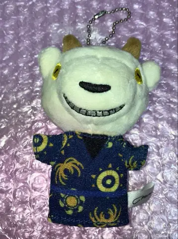 Chevon 셰봉쿤 메이메이 옷 갈아입기 세트