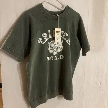 새상품 BARNS 티셔츠 BARNS OUTFITTERS 호랑이 프린트