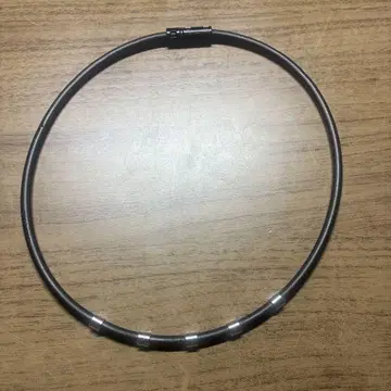 코란토테 목걸이