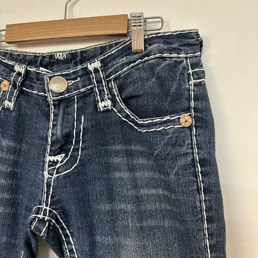 Product Details - 5
