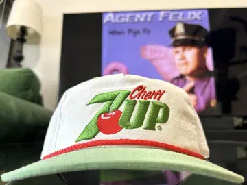 USA 기업 세븐업 7Up 드링크 캡 화이트