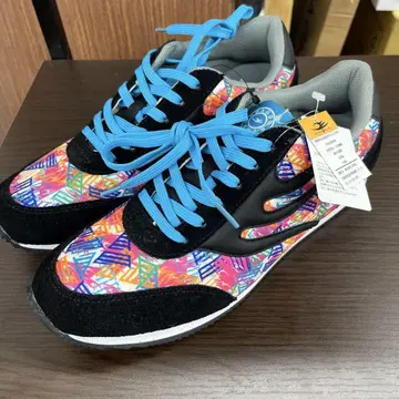 새상품 드래곤 비어드 스니커즈 26.0cm