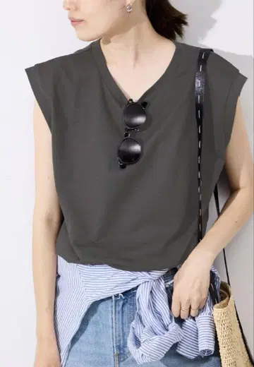 SLOBE IENA 땀 얼룩 방지 프렌치 슬리브 풀오버