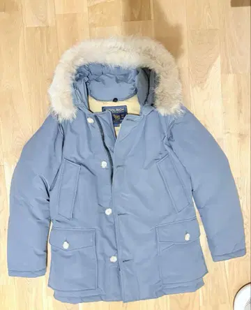 울리치 아크틱 후드티 다운 코트