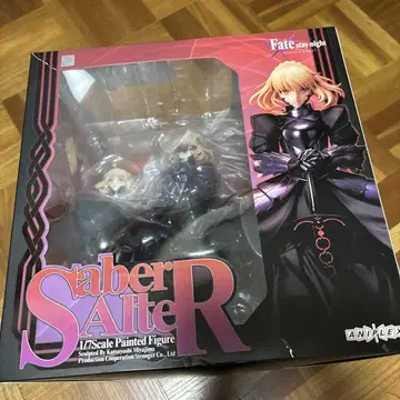 Fate stay/night 세이버 얼터 피규어
