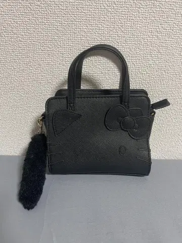 헬로키티 블랙 핸드백