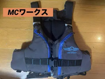 MC works 구명조끼