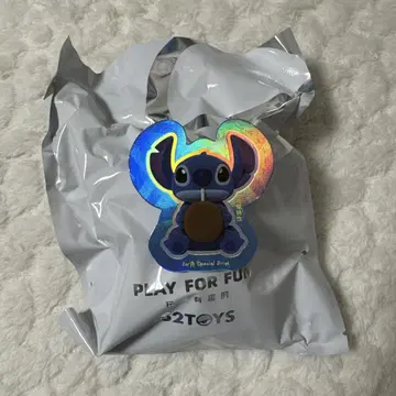 52TOYS 스티치 피규어
