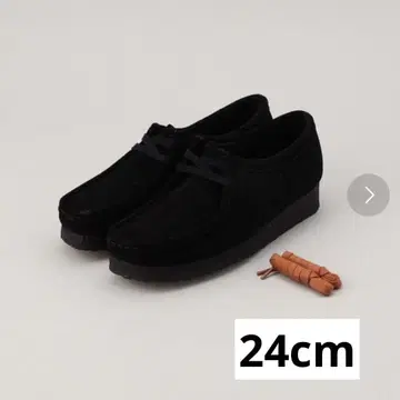 CLARKS 클락스 왈라비 블랙 24cm