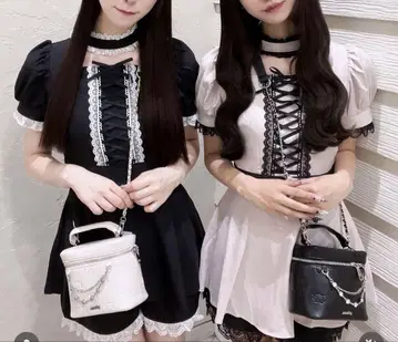 pium 레이스업 초커 셋업