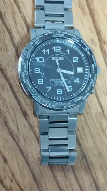 SEIKO 솔라 전파 시계 SBFT009