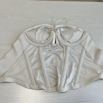 브라이덜 이너 사이즈: D65 mirror mirror