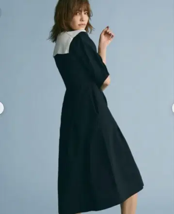 CELFORD 카라 홀가먼트 원피스 블랙