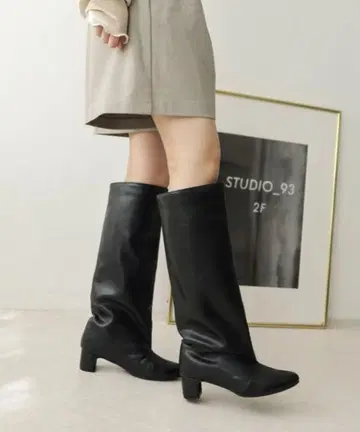 [새상품] SESTO 와이드 샤프트 미들 힐 롱 부츠 블랙