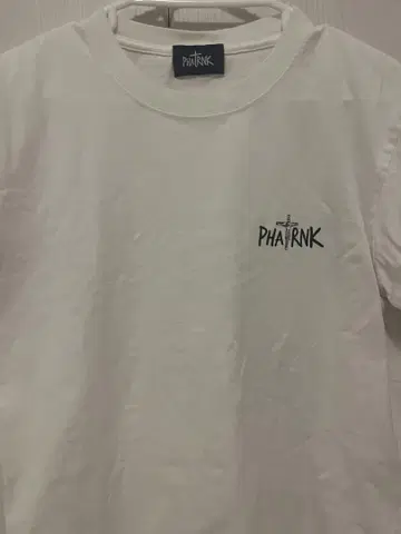 PHARNK 화이트 T셔츠