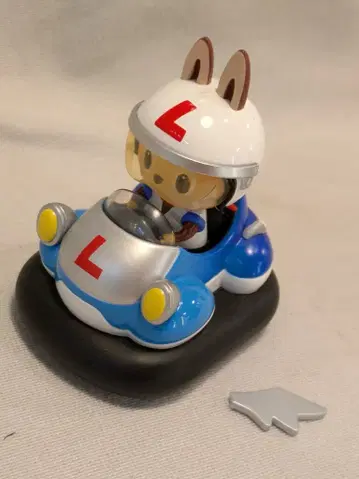 POPMART POPCAR BUMPER CAR LABUBU