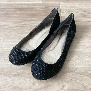 Jeffrey Campbell 제프리 캠벨 스터드 펌프스