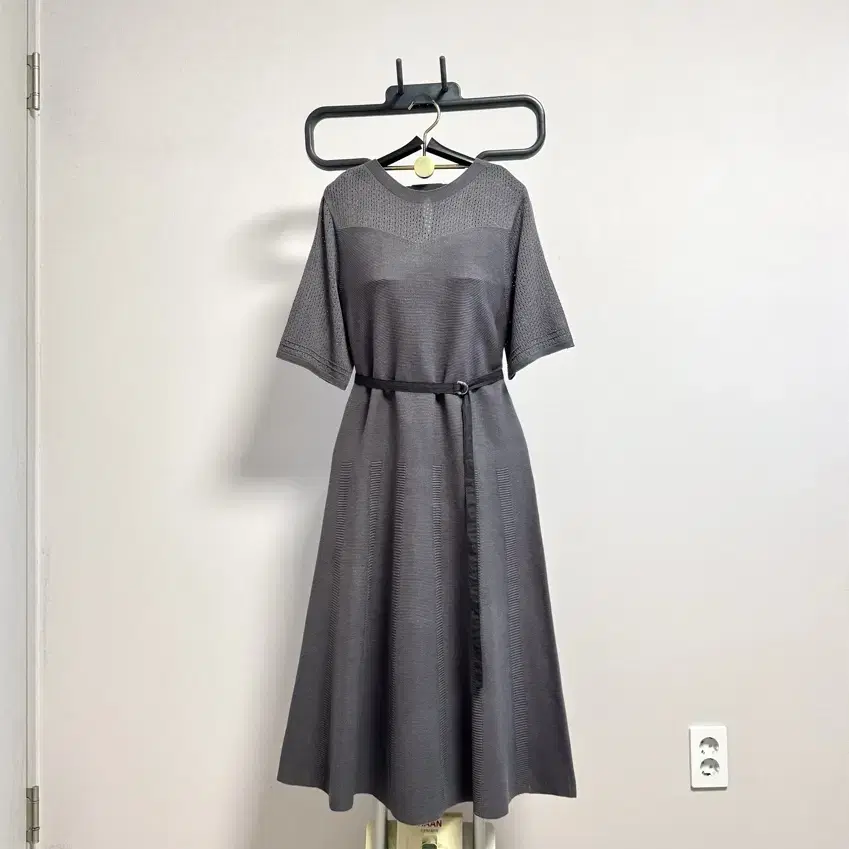 【Grace U】韓国人気★Kaley One-piece (XS,S,M,L) Grace u Kaley 케일리 Long Onepiece Black S #나시,#리본,#오프