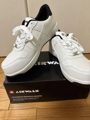 AIRWALK 경량 보호 스니커즈 화이트 택 포함 새상품