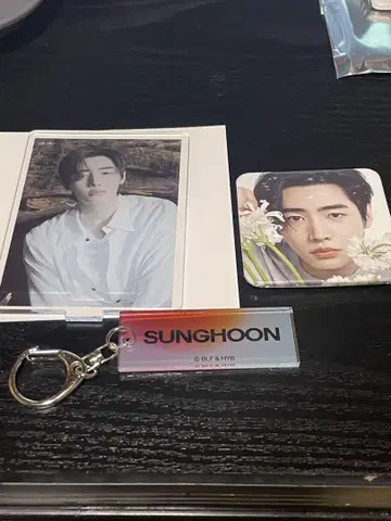 ENHYPEN 요이 카페 성훈 세트