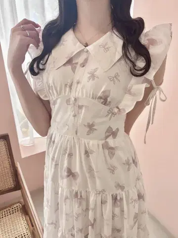 미사용 새상품 evelyn 오리지널 리본 무늬 OP 핑크