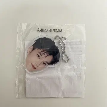 treasure 아사히 얼굴 아크릴 키링