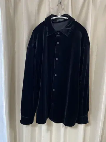 ZARA 벨벳 블랙 긴팔 셔츠 L