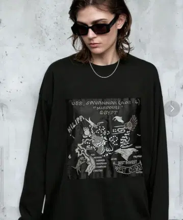 ENDER PRODUCTS 빅 실루엣 폰치 L/S 티셔츠