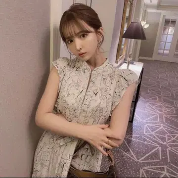 SNIDEL 마블 플라워 무늬 원피스 스나이델 원피스