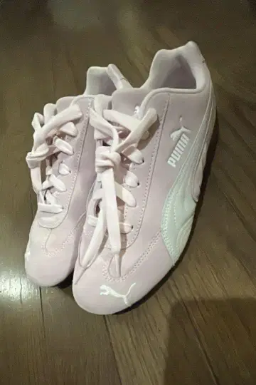 PUMA 핑크 스니커즈 US 6