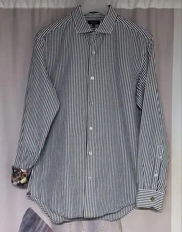 폴스미스 컬렉션 쉘&꽃무늬 버튼 그레이 스트라이프 드레스 셔츠